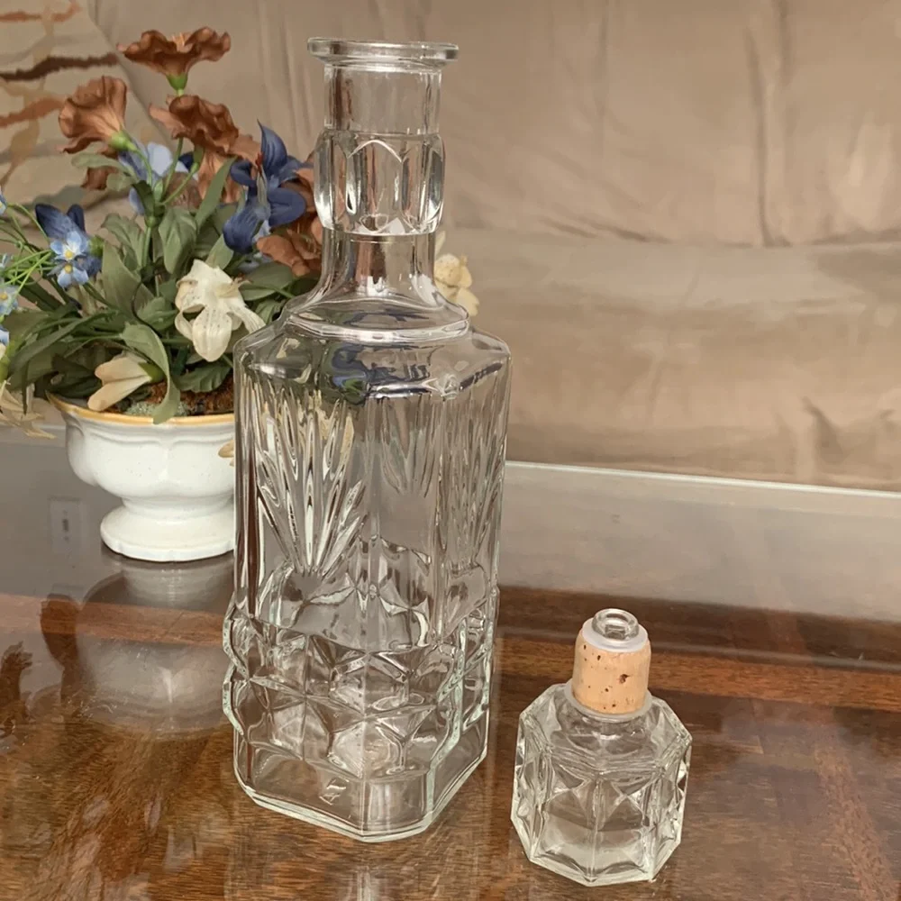 Depositata Liquor Decanter Italian Glass Cork Stopper Vintage Spirits Bottle